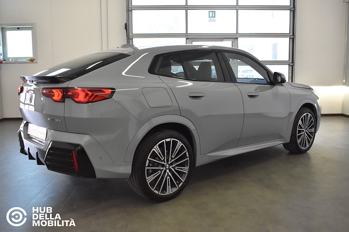BMW X2 SDRIVE 18D M SPORT